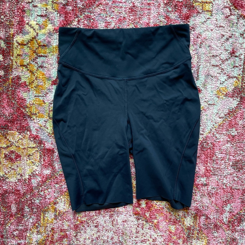 Lululemon biker shorts